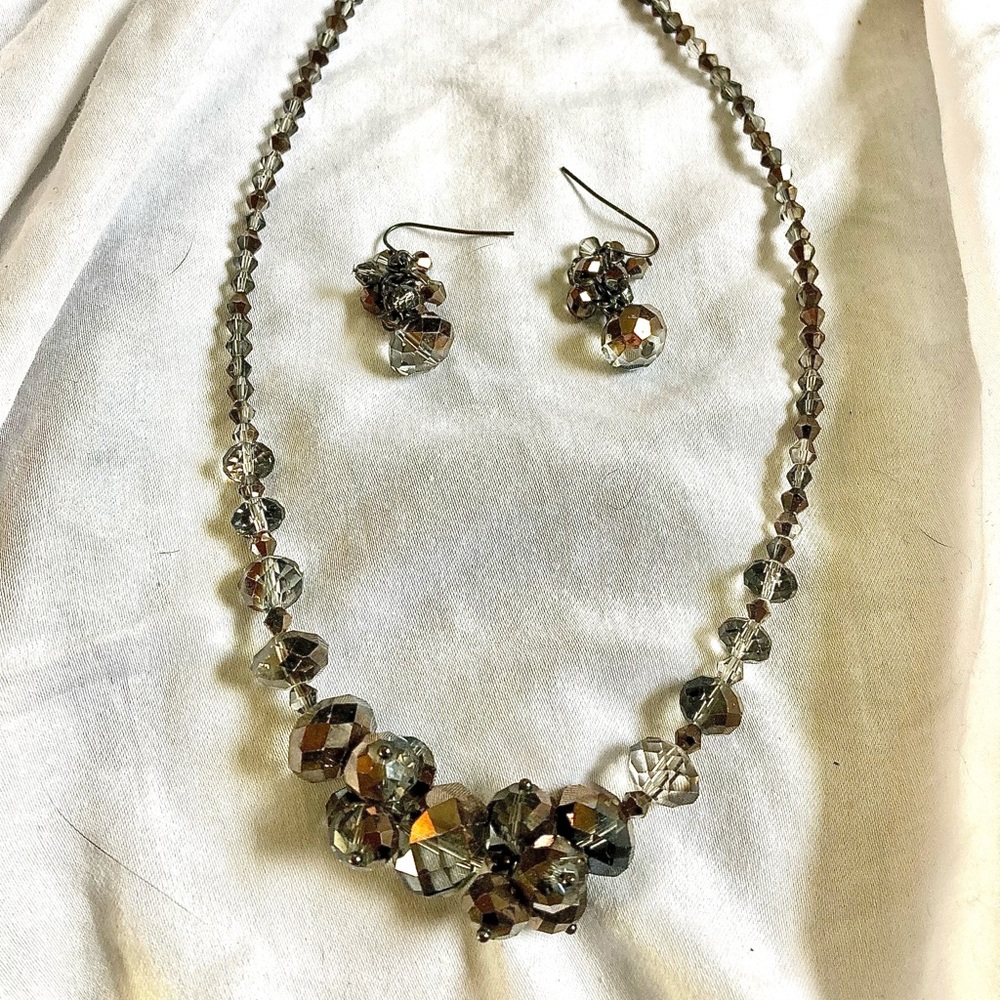 Faceted crystal necklace and earring set